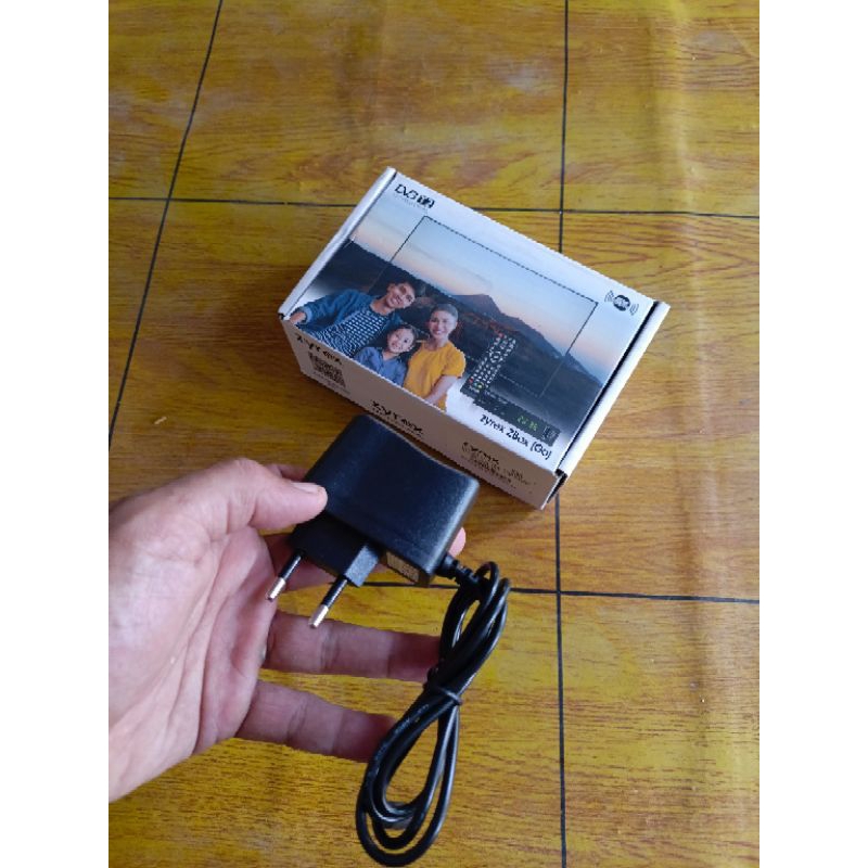 ADAPTOR SET TOP BOX ZYREX
