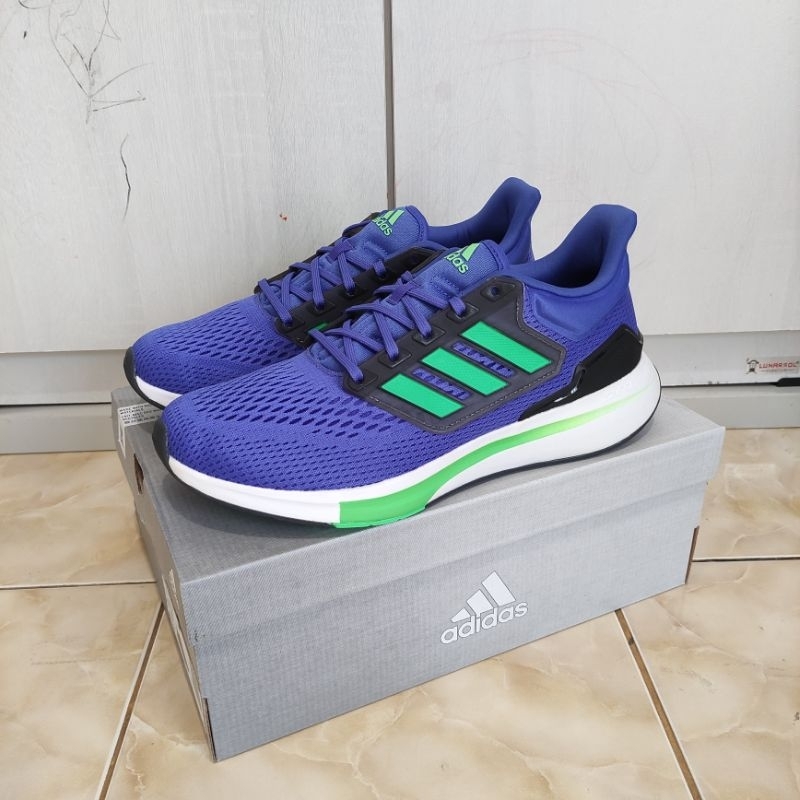 Sepatu Adidas EQ21 Running Shoe