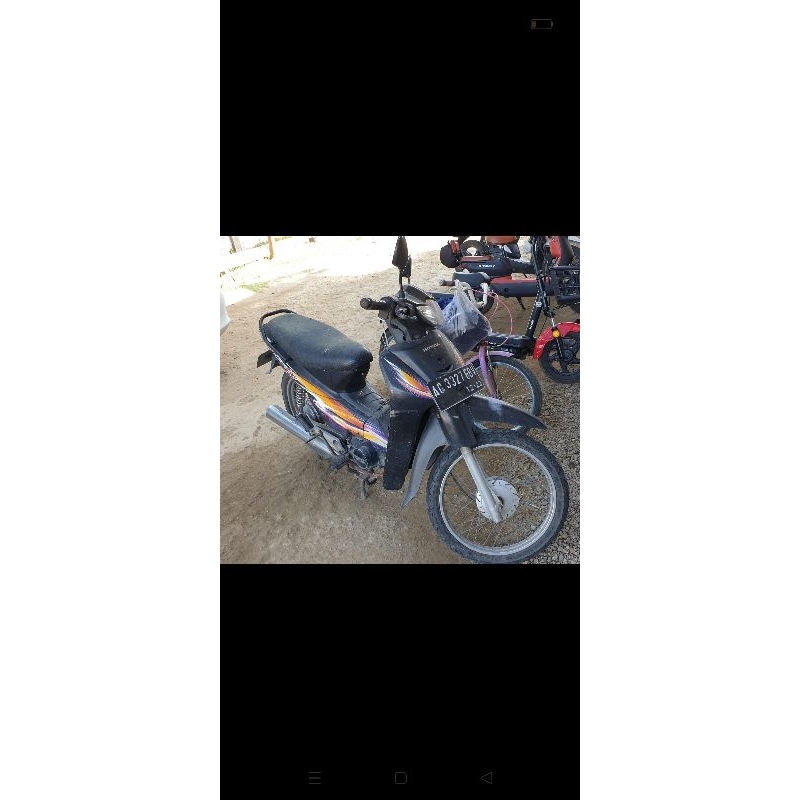 Dijual Sepeda motor. Honda Fit 2003. AG kabupaten.STNK+ BPKB lengkap hidup. Mesin bagus.