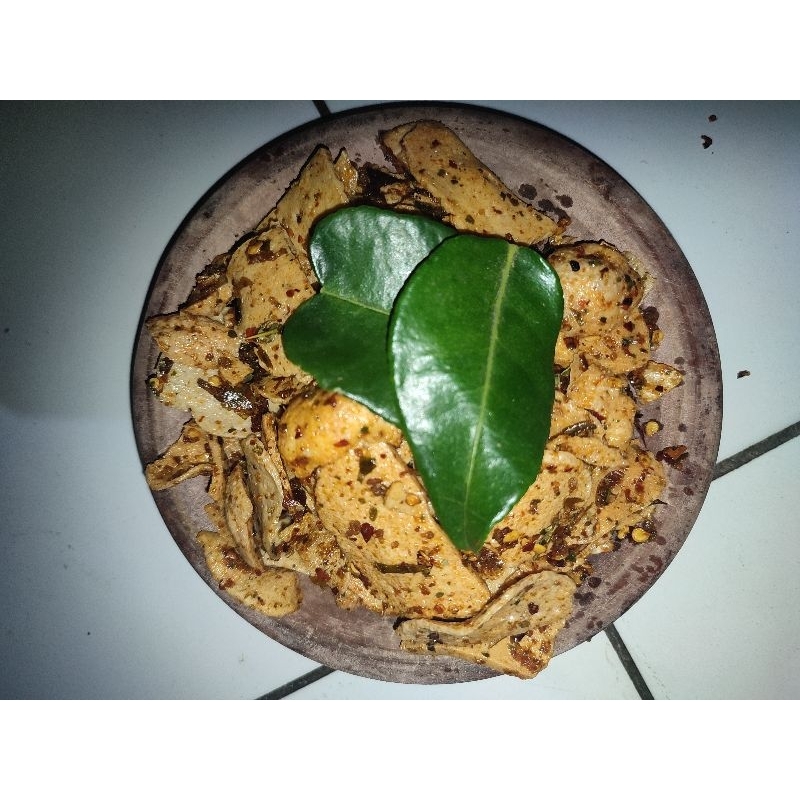 

1 kg sebring Keripik basreng pedas daun jeruk