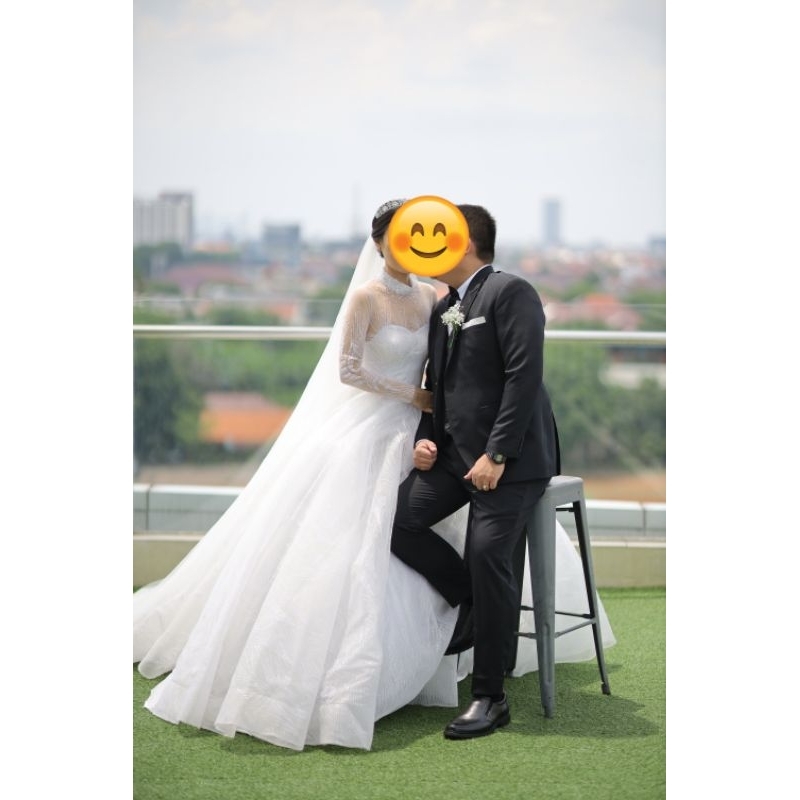 Preloved Wedding Dress