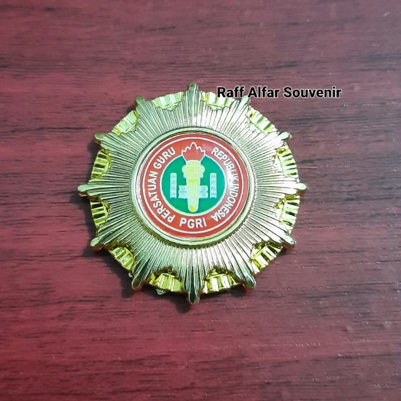 PIN PGRI - BROS PGRI - LENCANA PGRI