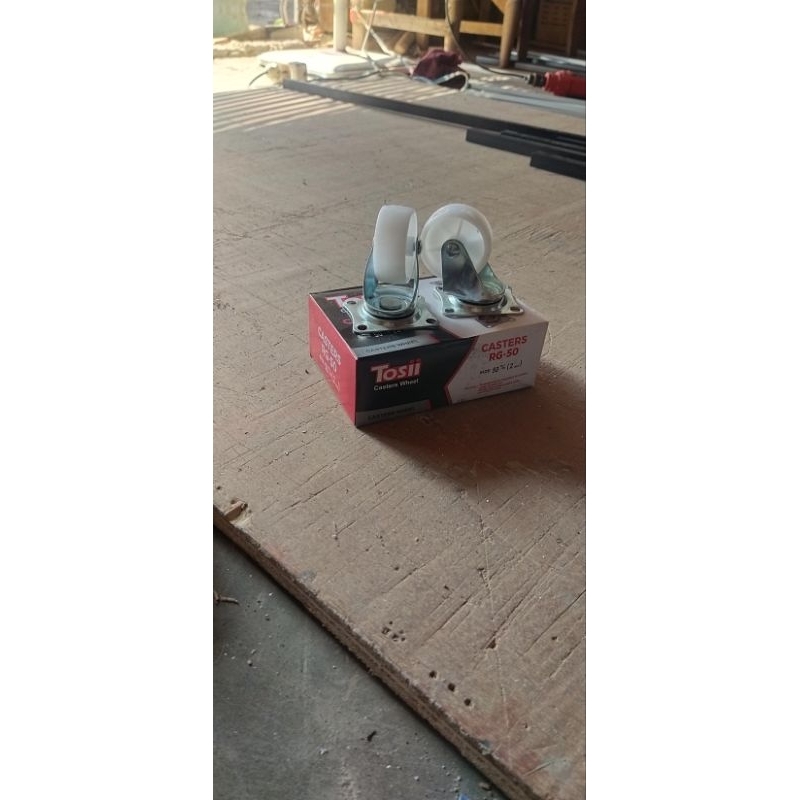 roda etalase toko / konter