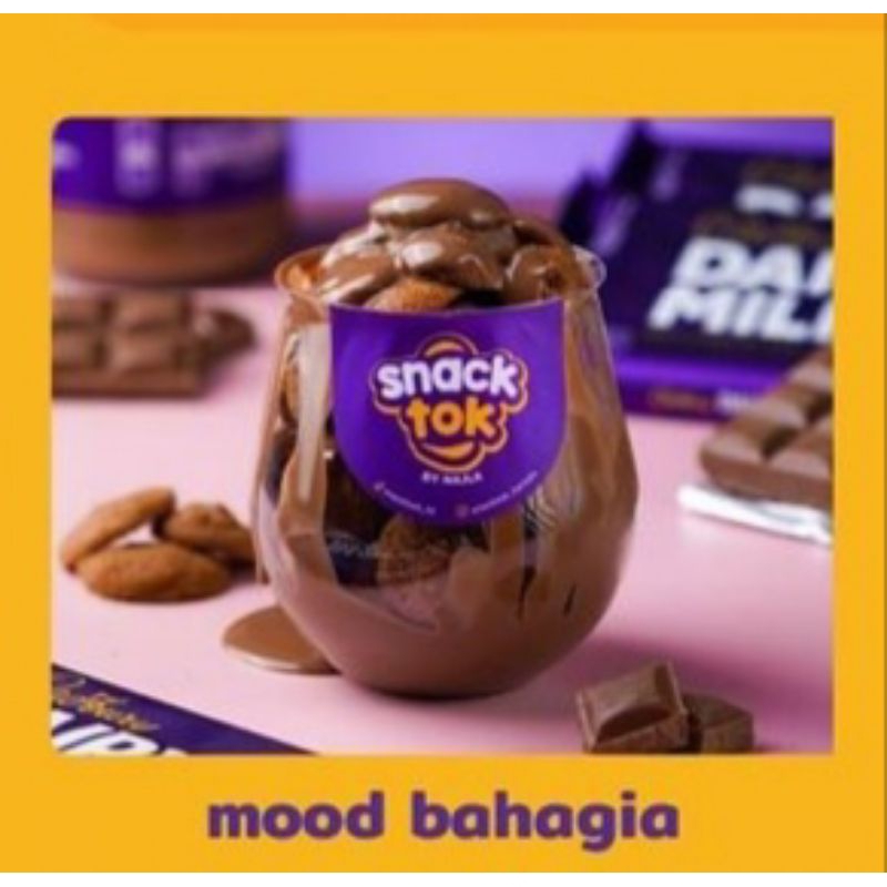

snacktok full cookies nutella