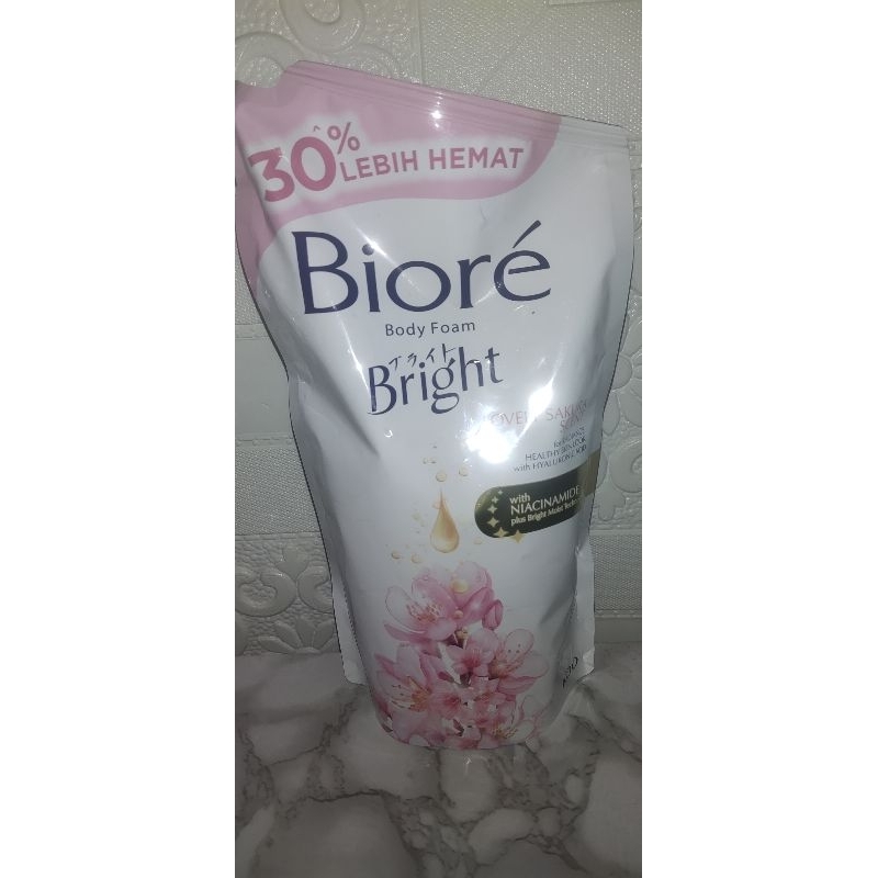 Biore Lovely Sakura Scent 800ml