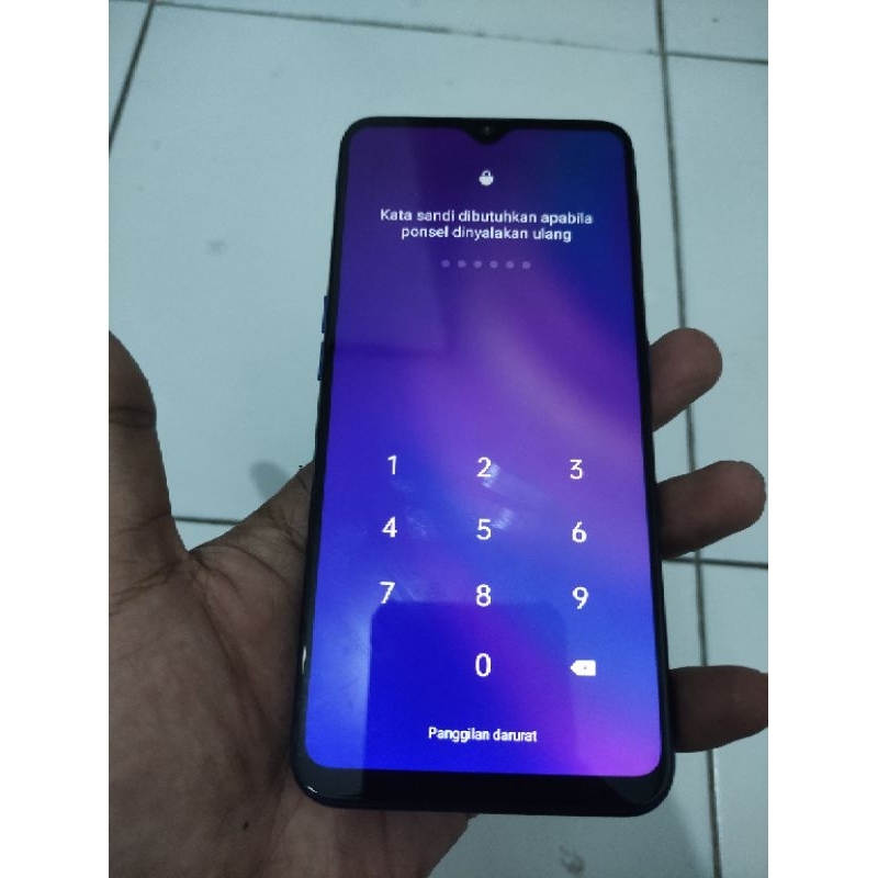 Oppo F11 4/128GB second (Bekas)
