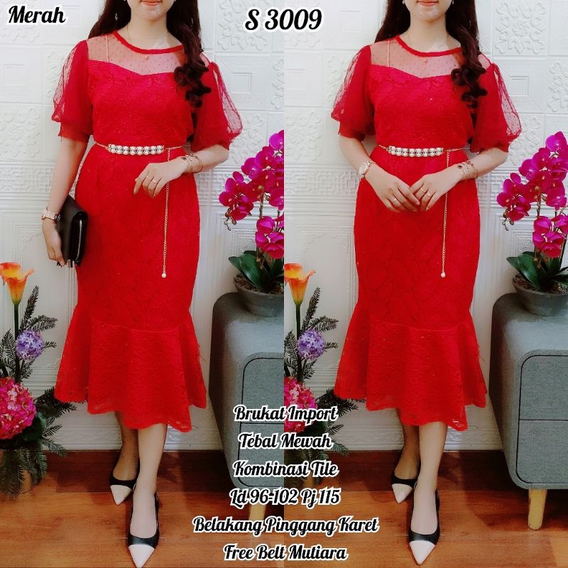 3009 Dress Brukat Duyung Tile Super Cantik warna  Merah Polos