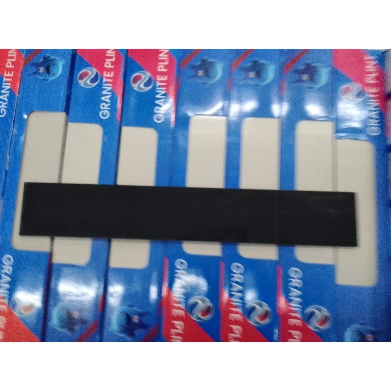 list plint granit hitam polos 10x60