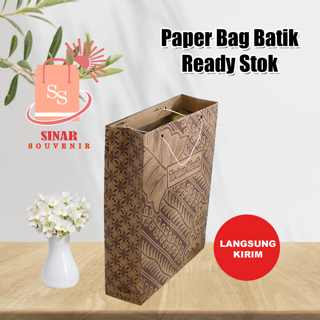 

TAS KERTAS KADO UNTUK SNACK HAJATAN - PAPER BAG KADO BATIK TANGGUNG TALI KERTAS MURAH 22 X 5 X 27