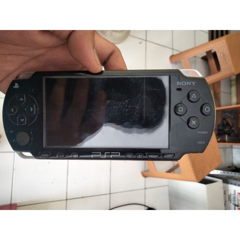 PSP Slim 2001
