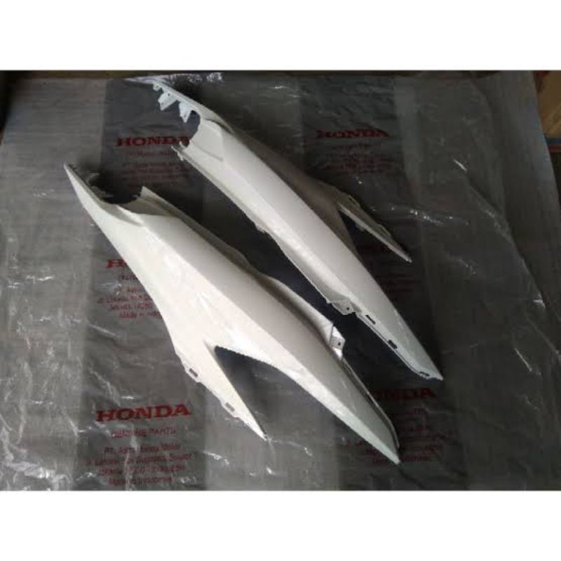 body kanan kiri vario 150 125 new