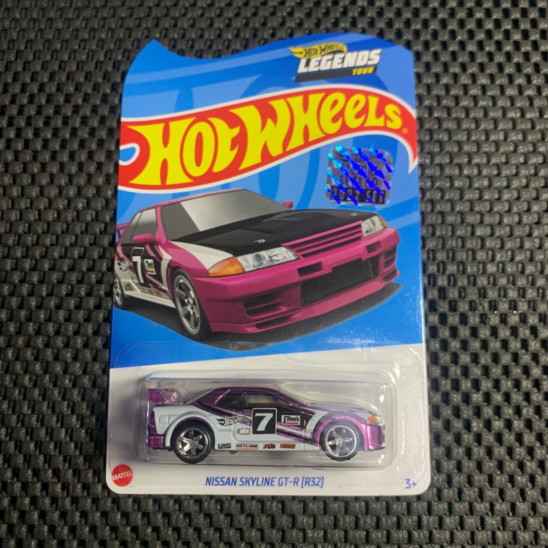hotwheels legend tour R32 FS