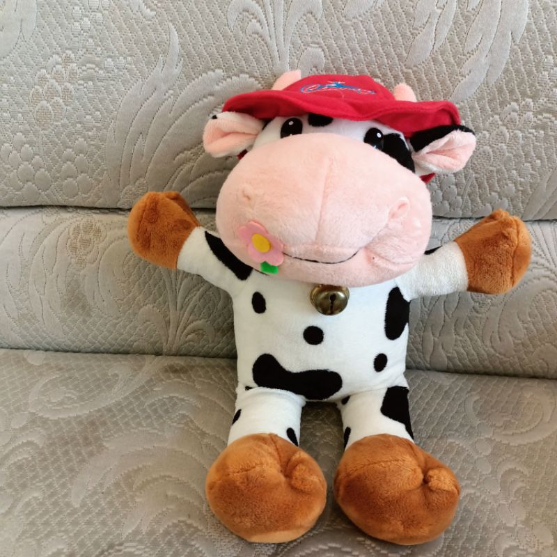 Boneka sapi cow cimory leher lonceng topi merah 40cm