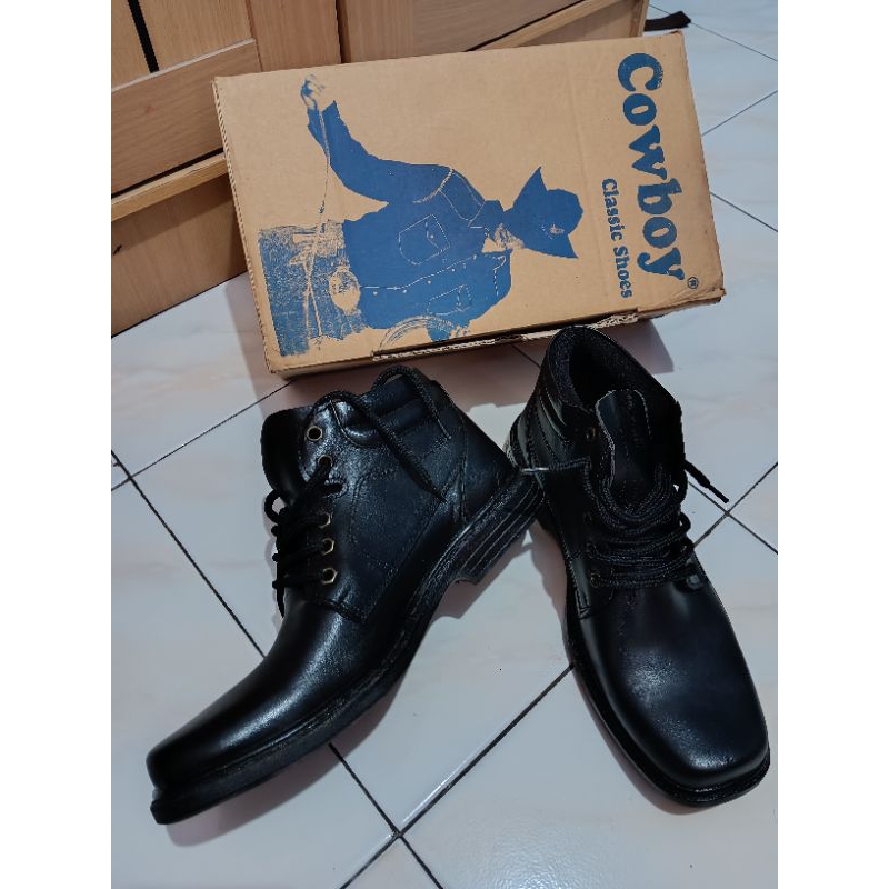Sepatu Kulit Cowboy