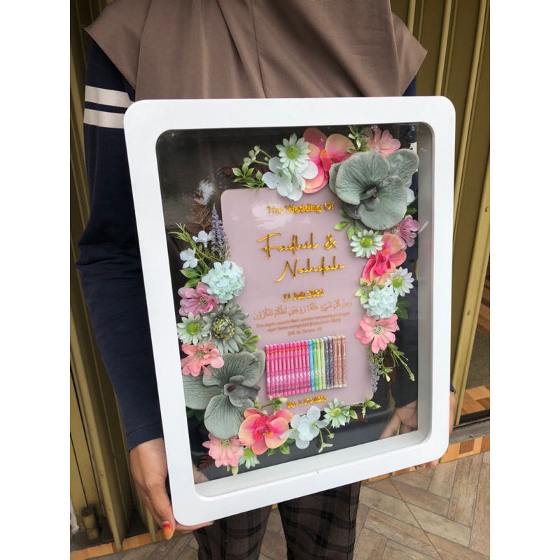 mahar akrilik anggrek