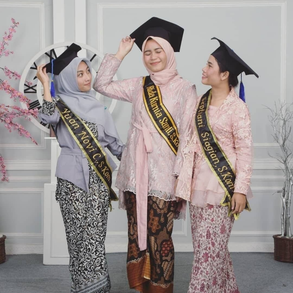 SELEMPANG WISUDA SATIN PITA BORDIR CUSTOM