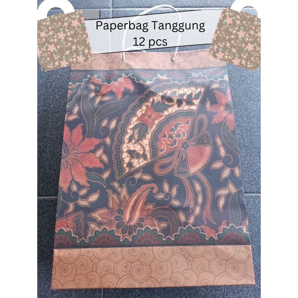 

PAPERBAG TAS KERTAS BATIK COKLAT 1 PAK ISI 12 TAS KERTAS