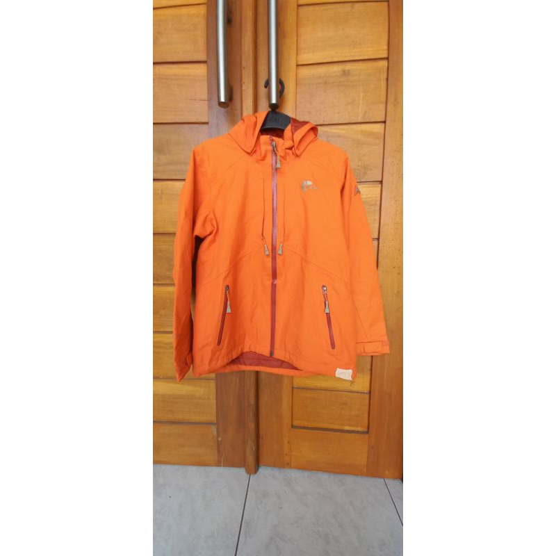 Jaket Outdoor Nepa