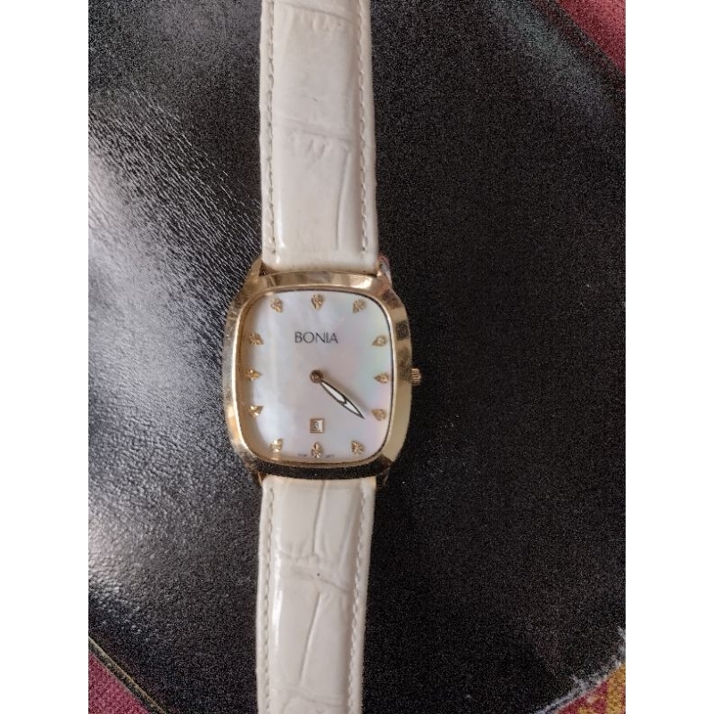 jam wanita bonia Preloved