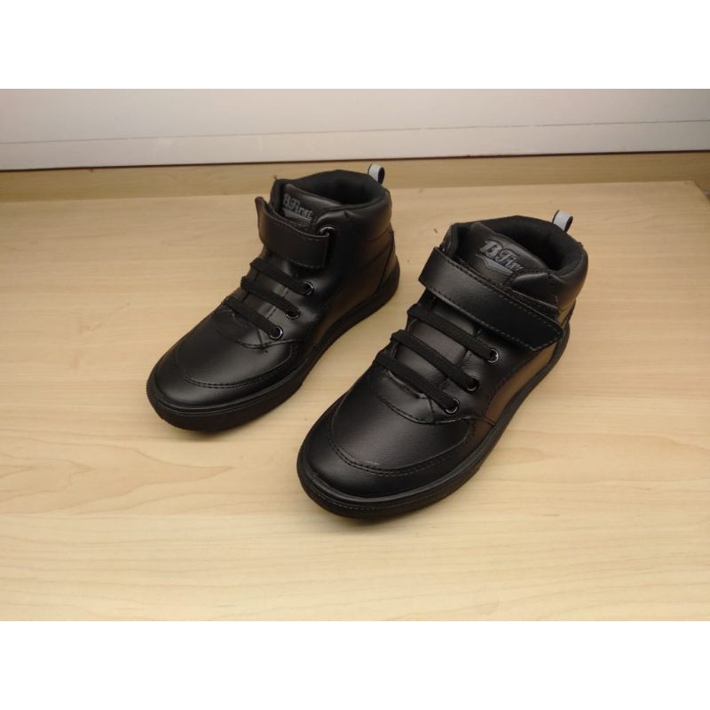 sepatu sekolah bata anak-anak