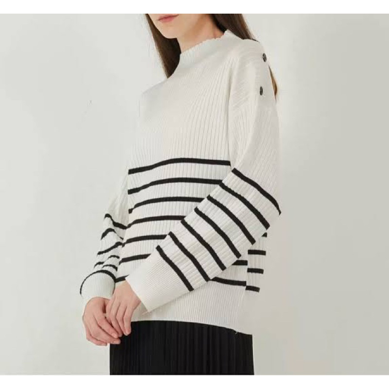 This Is April X Jessica Mila Vendela Sweater