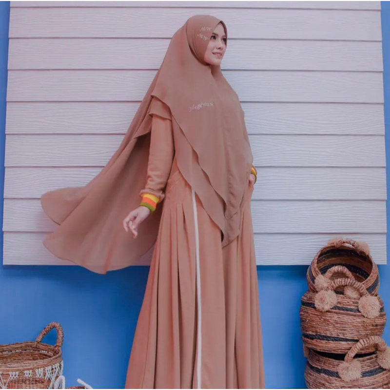 GAMIS SPORTY MEGAWARNI