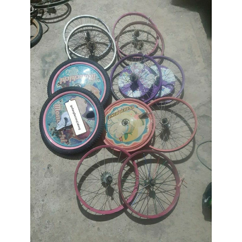 set velg&ban 18 BEKAS LAYAK PAKAI , NORMAL