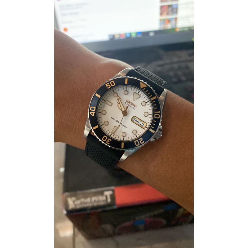 Seiko automatic skx027