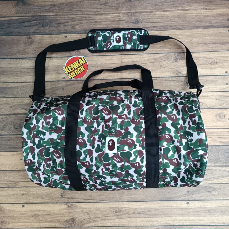 travel bag / duffle bag bape camo