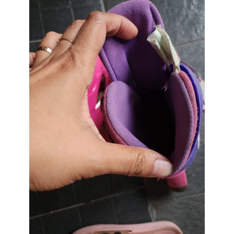 decathlon sepatu roda pink anak