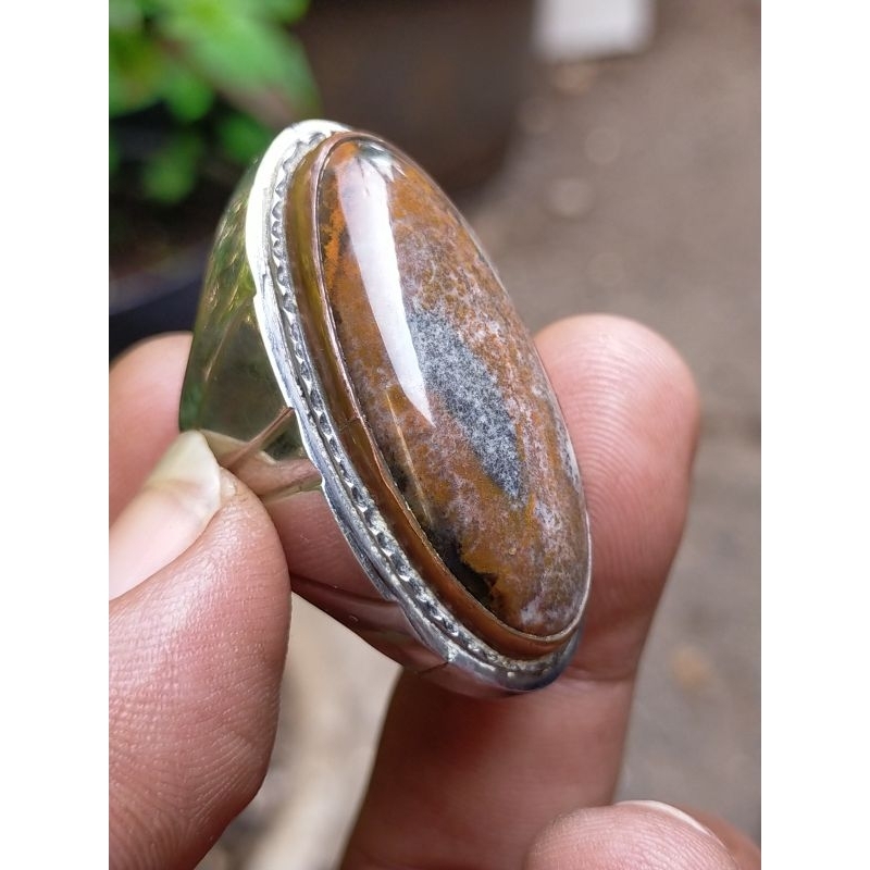 cincin batu akik natural bacan elektrik