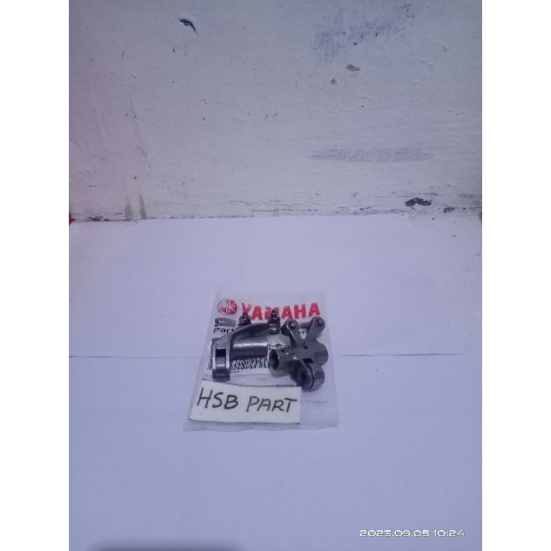 PLATUK KLEP SET YAMAHA  VIXION OLD VIXION NVL NEW