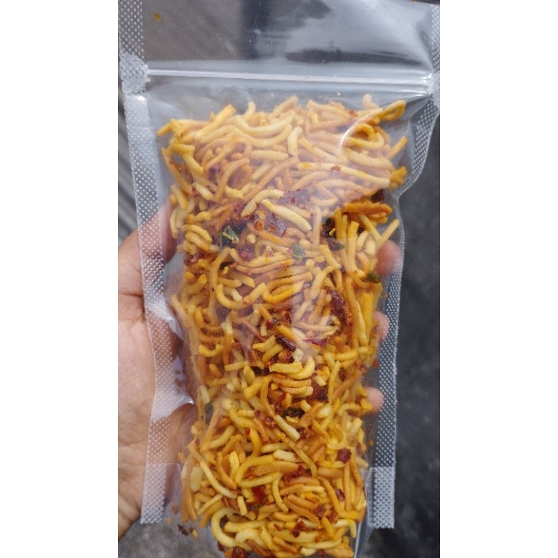 

mie kriuk cikruh homemade 150gr