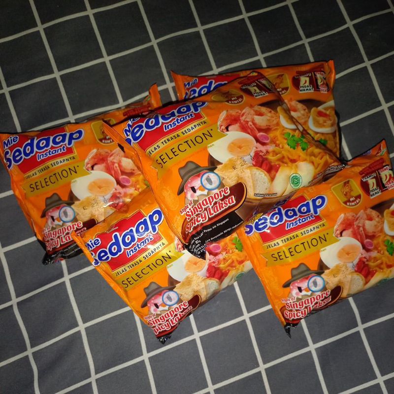 

Mie Sedaap Instan Selection Singapore Spicy Laksa 83gr