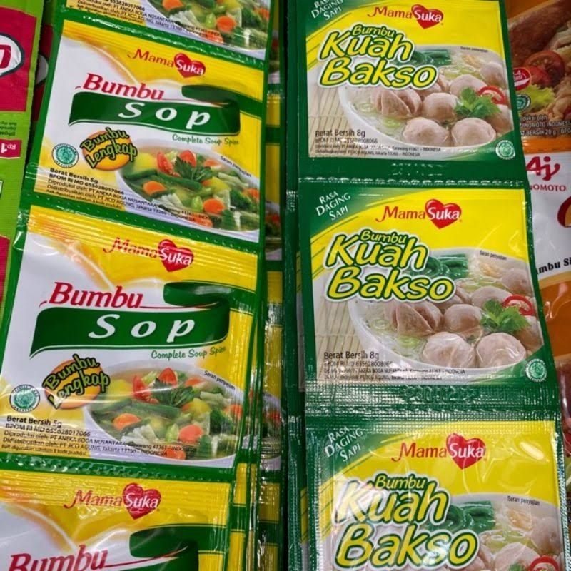

kuah bakso dan bumbu sop