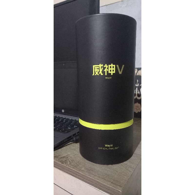 LIGHTSTICK WAYV PRELOVED