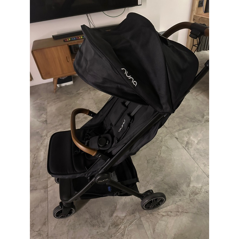 Preloved Stroller Nuna TRVL Caviar