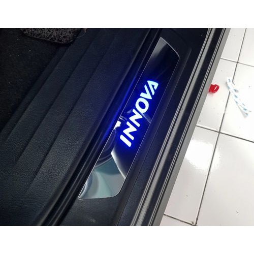 SILL PLATE SAMPING LED MOBIL INNOVA