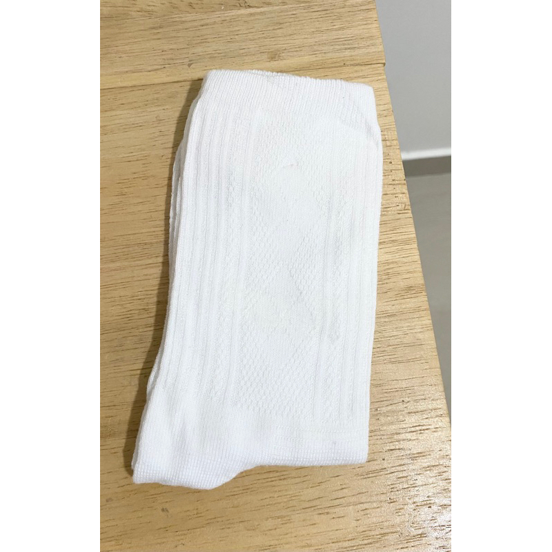 kaos kaki dewasa putih polos tidak terlalu tebal