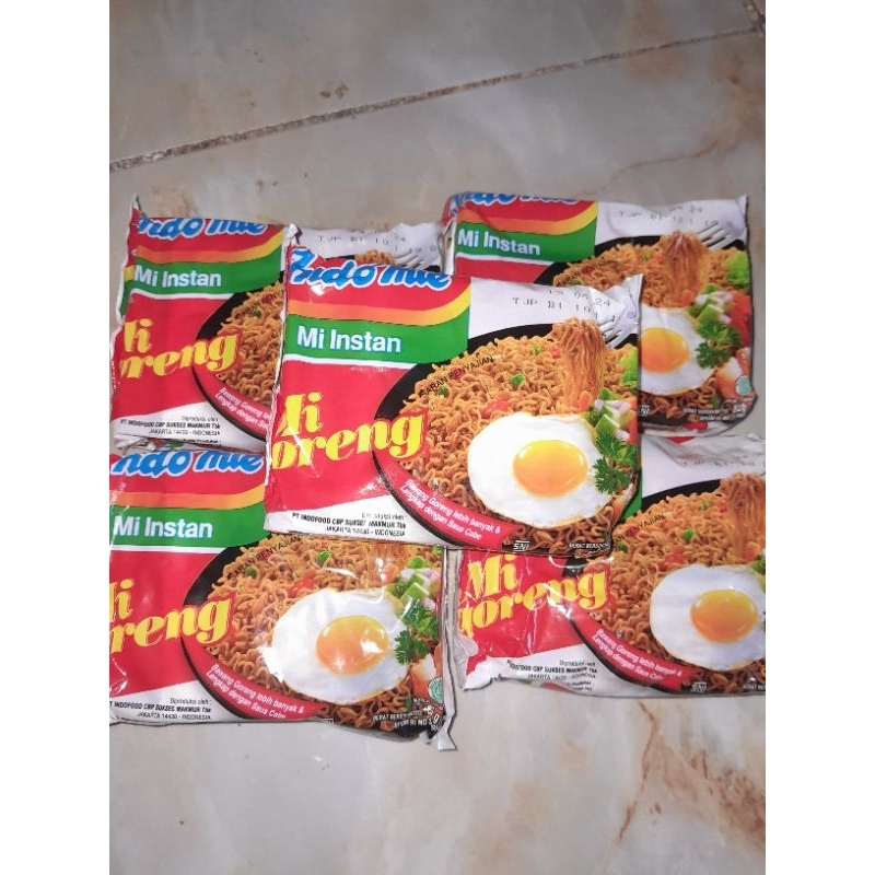 

indomie goreng 10pcs