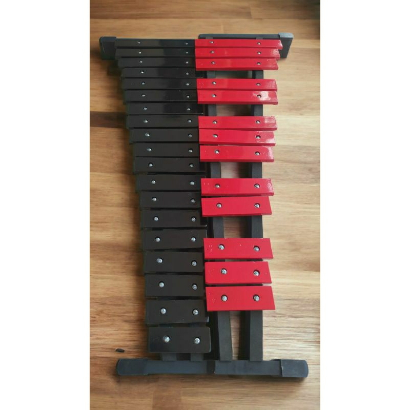 bellyra / marching bell