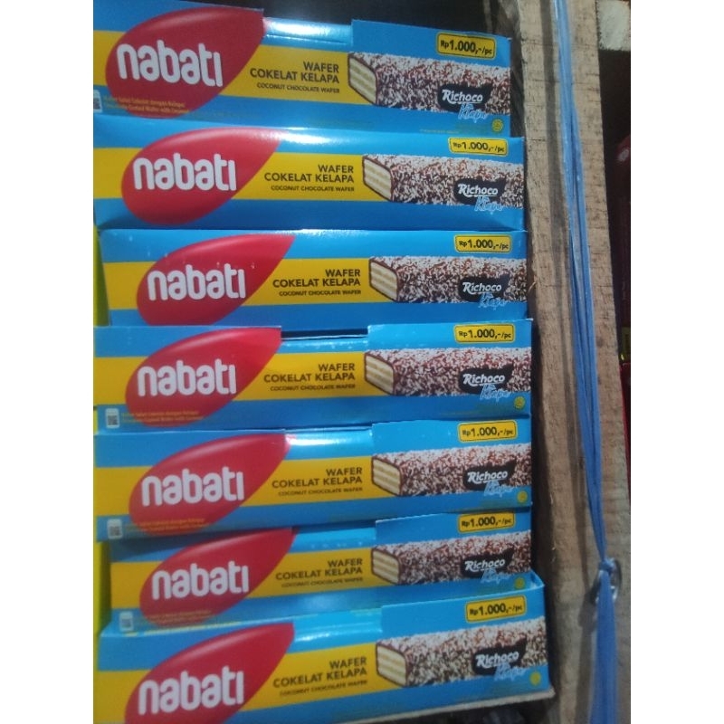 

nabati wafer coklat kelapa isi 12 perbox