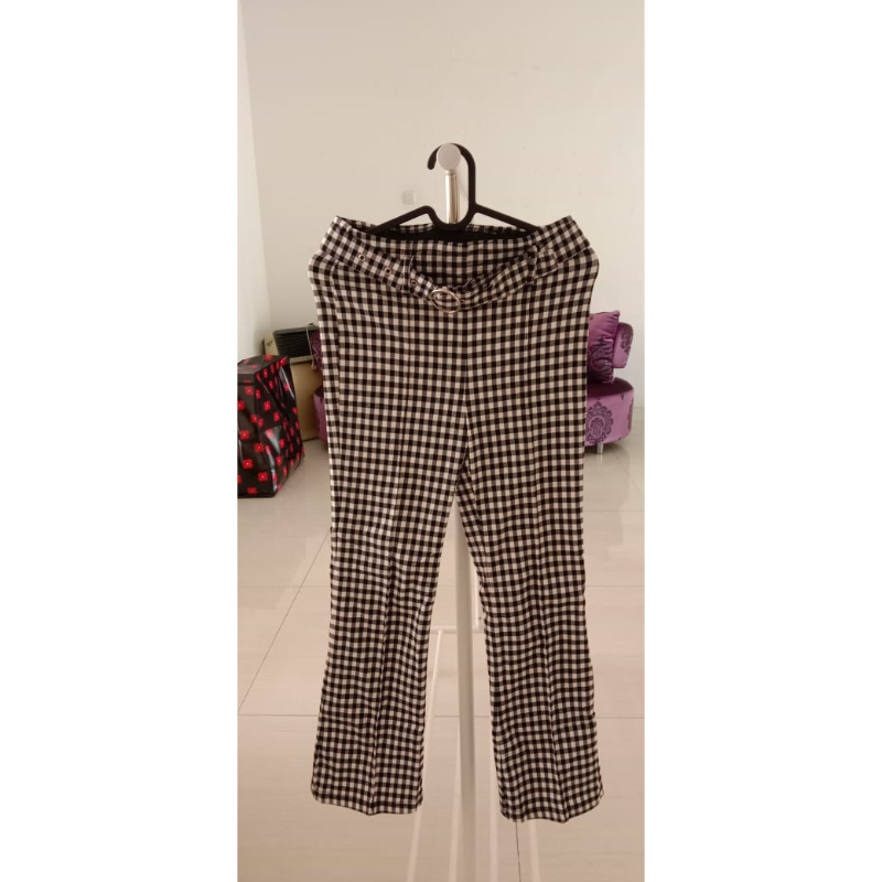 preloved bershka celana kotak with belt