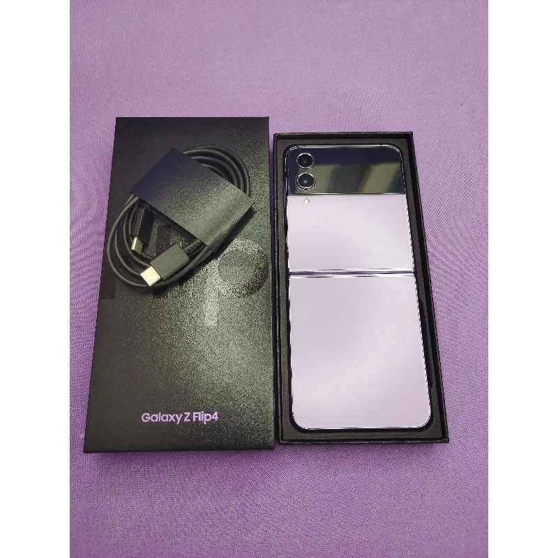Samsung Galaxy z flip 4 Bekas