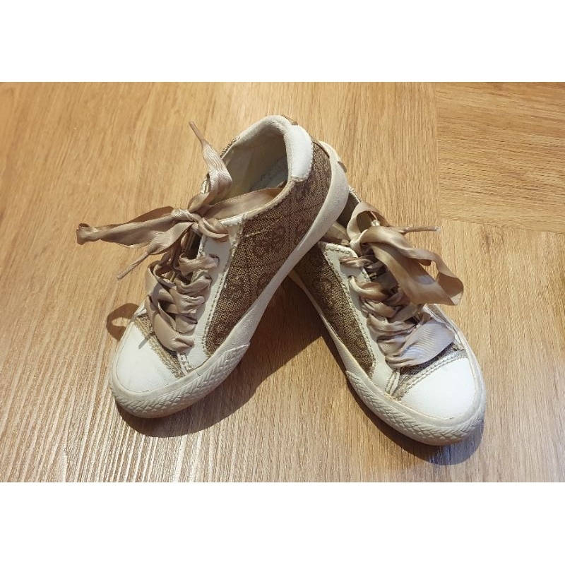 sepatu anak guess