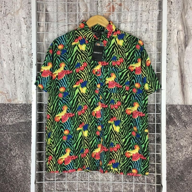 Kemeja Open Collar Boxy Oversized Hawai Pantai Forever21 BNWT . SDA 03132 Second Bekas Preloved