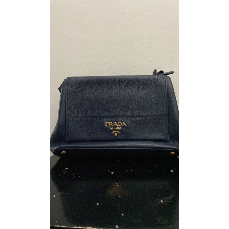 PRADA PRELOVED