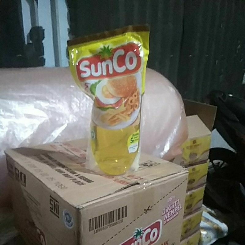 

MINYAK SUNCO 1LITER