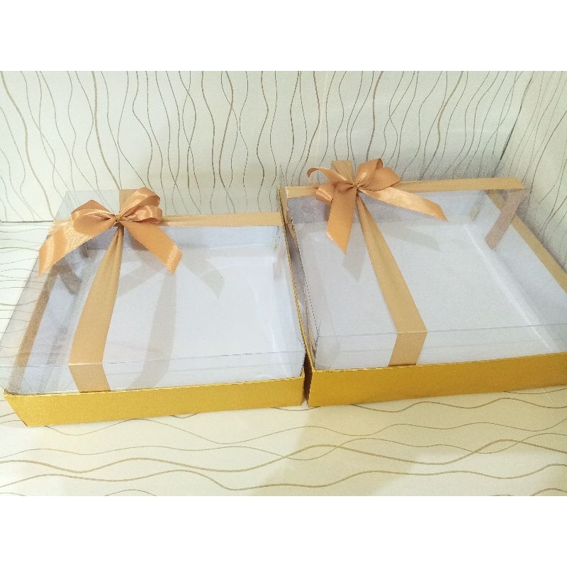 

kotak hantaran/kotak kue/kotak mika