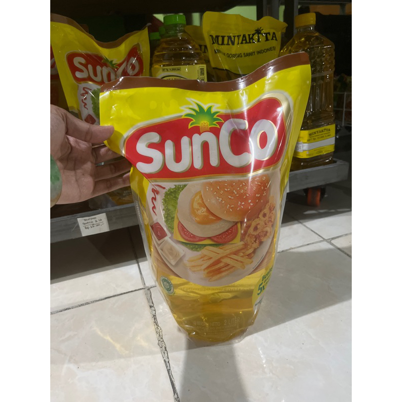 

MINYAK GORENG SUNCO 2 liter